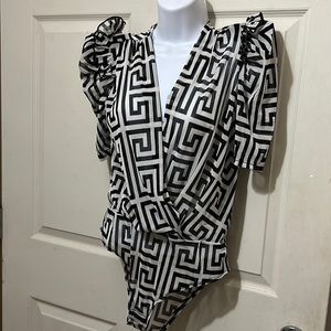 Black and white short sleeved bodysuit blouse ,
